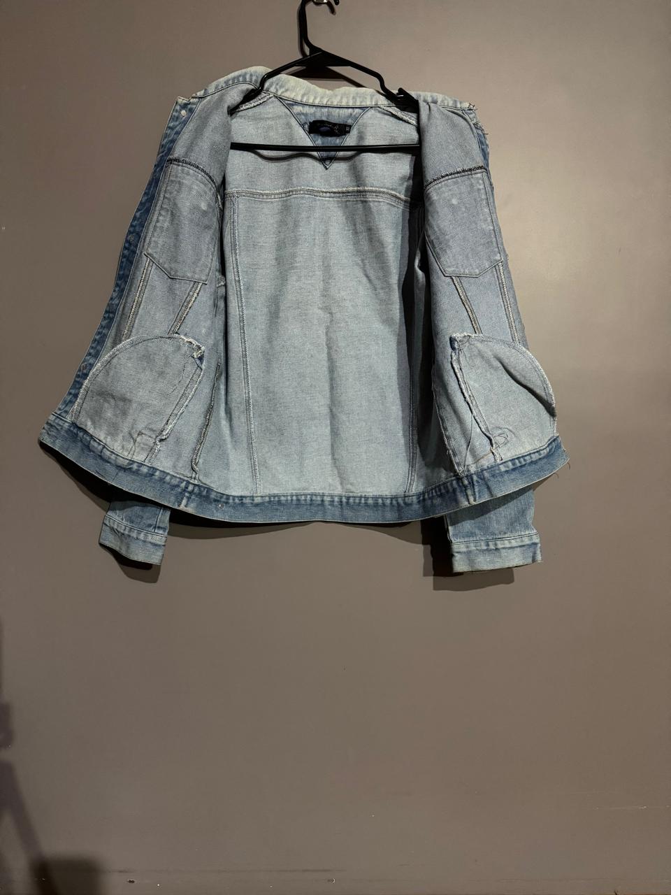 DENIM JACKET