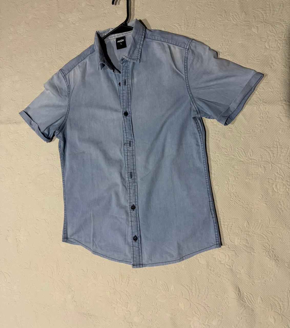 Short & denim shirt