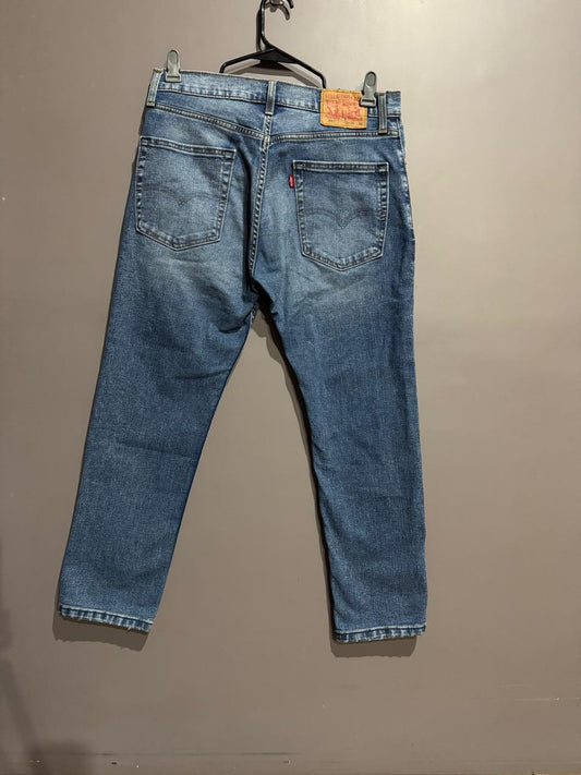 LEVIS JEANS