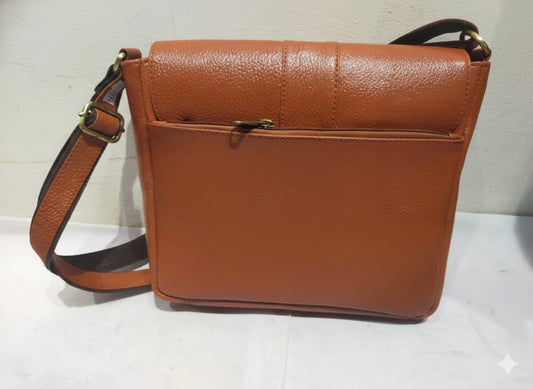 Genuine Leather Crossbody Satchel Bag with Vintage Clasp - Tan