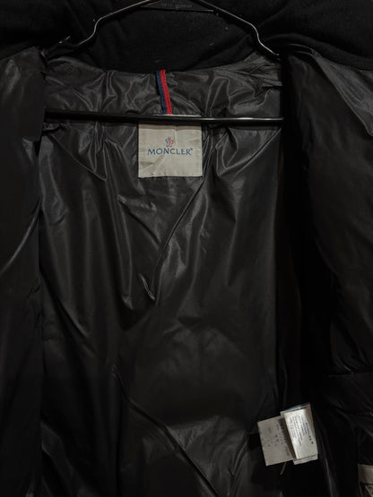 MONCLER BLACK JACKET