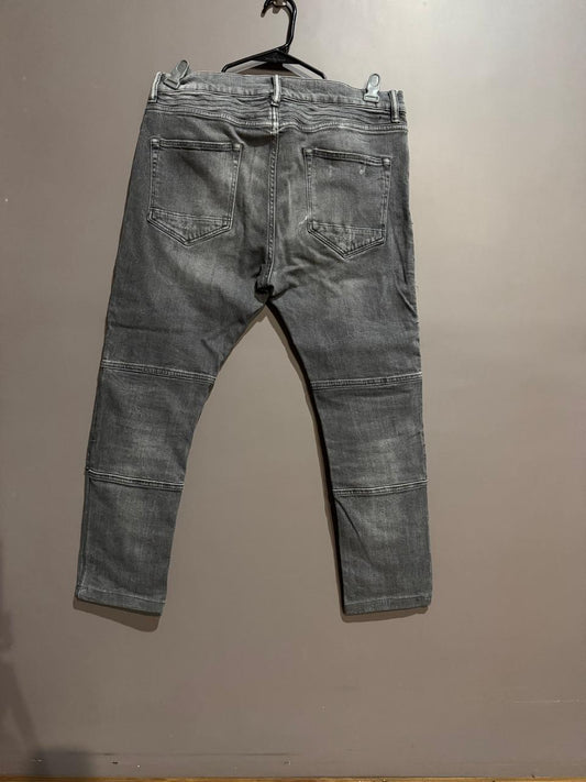 GREY BIKER JEANS