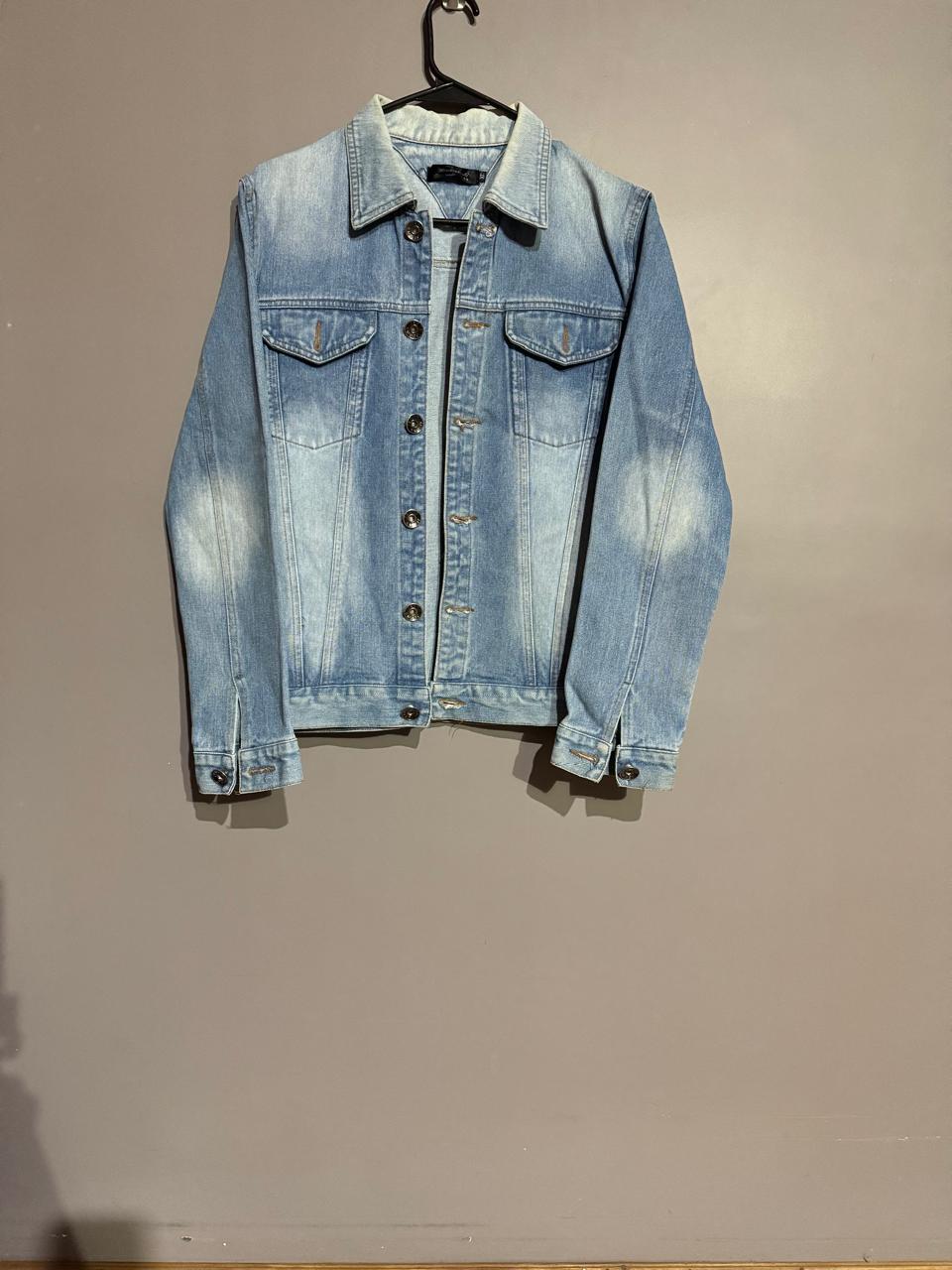 DENIM JACKET