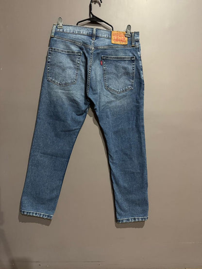 LEVIS JEANS