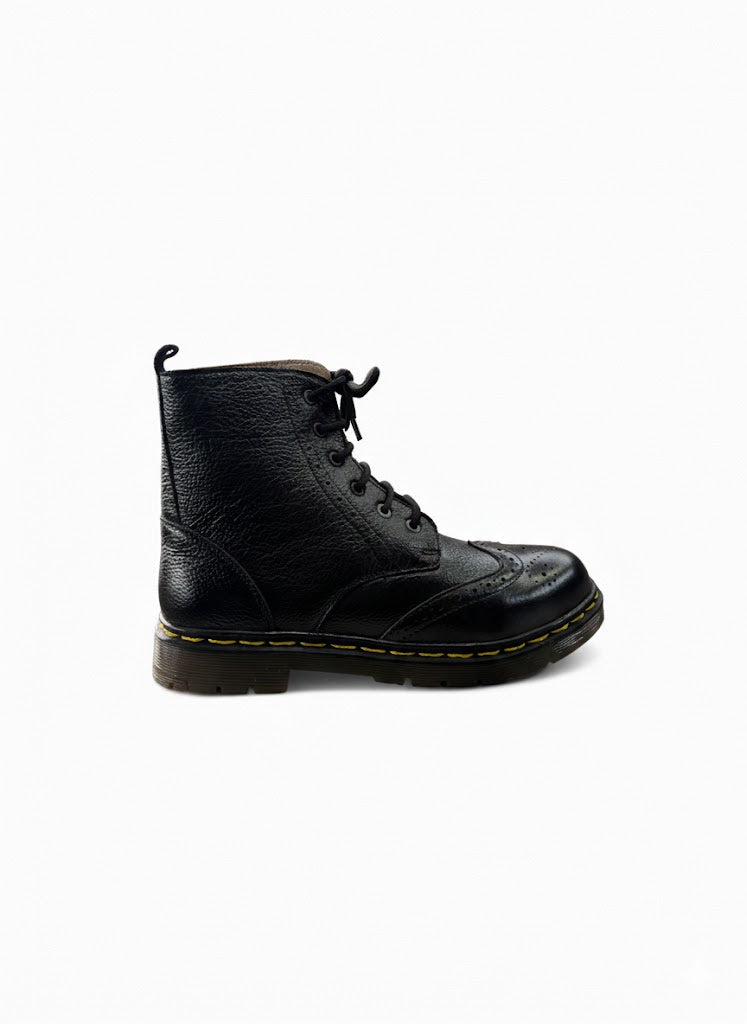 Dr. MARTENS