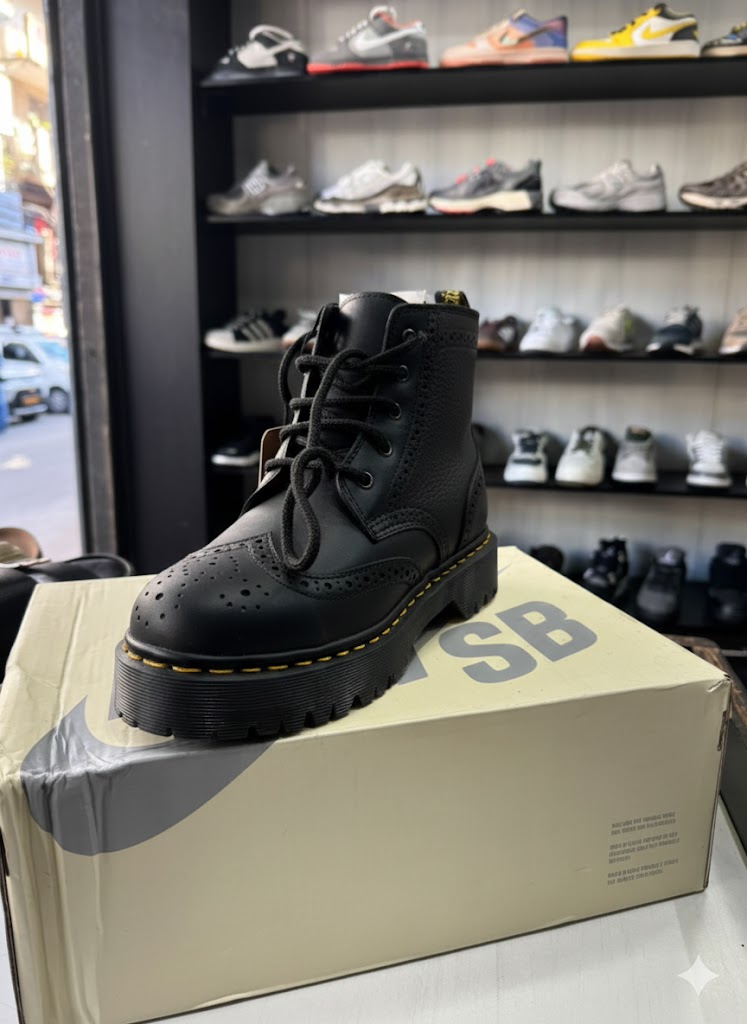 Dr. MARTENS