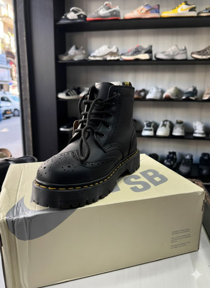 Dr. MARTENS