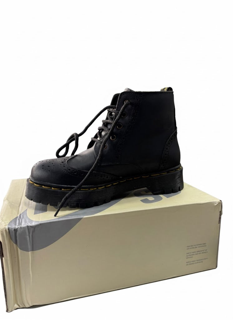 Dr. MARTENS